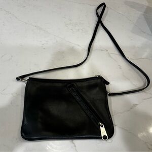 Gap Black Leather Shoulder Bag Zipper Accent Silver Hardware